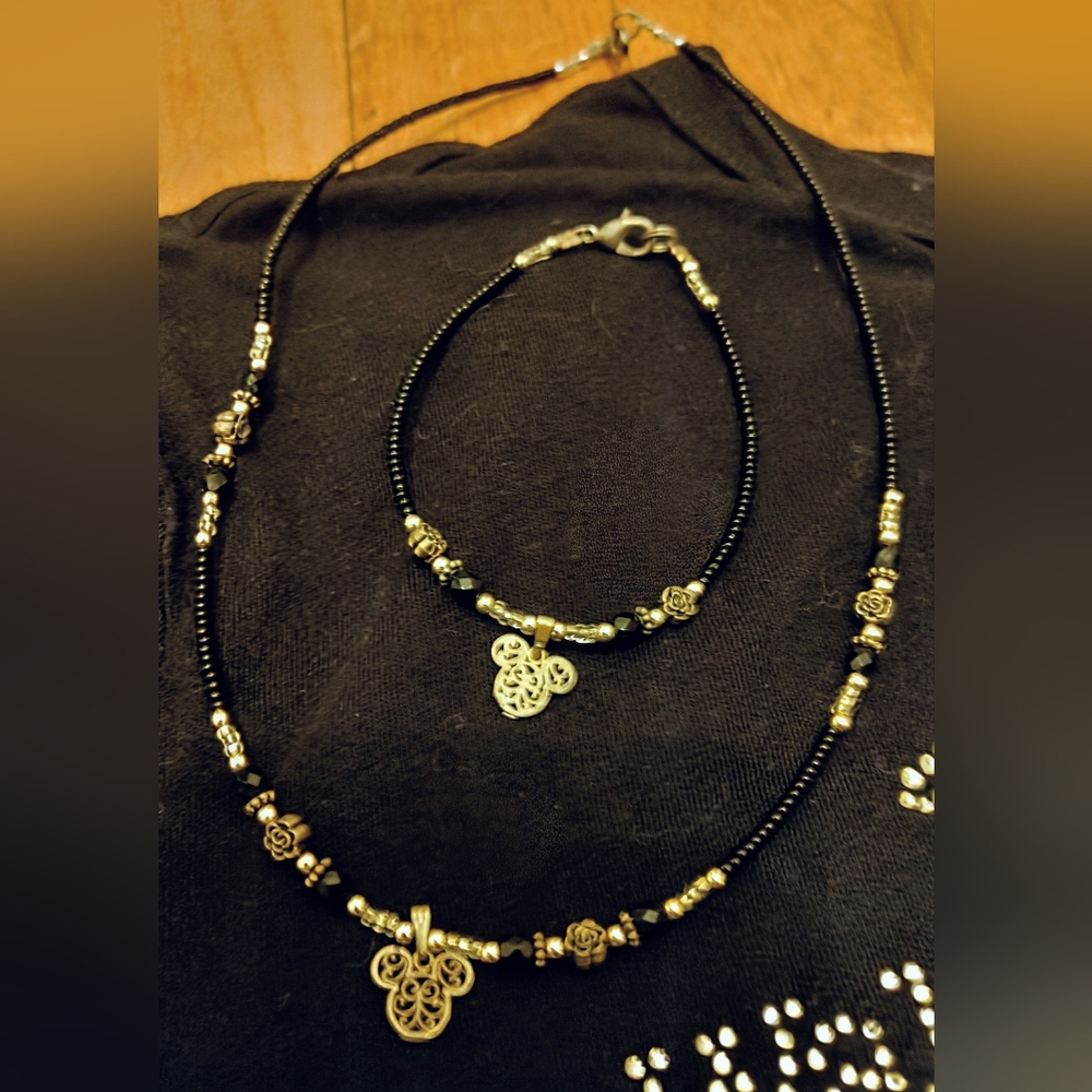 ✨ Magical Disney Bundle –  Necklace & Bracelet + Bling  T-shirt ✨